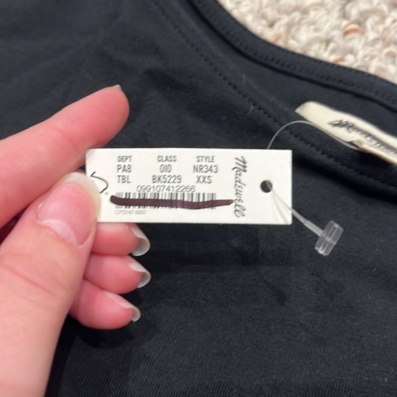 NWT Madewell Scoop Neck Cap Sleeve Tee Sz XXS Black - Picture 3 of 8